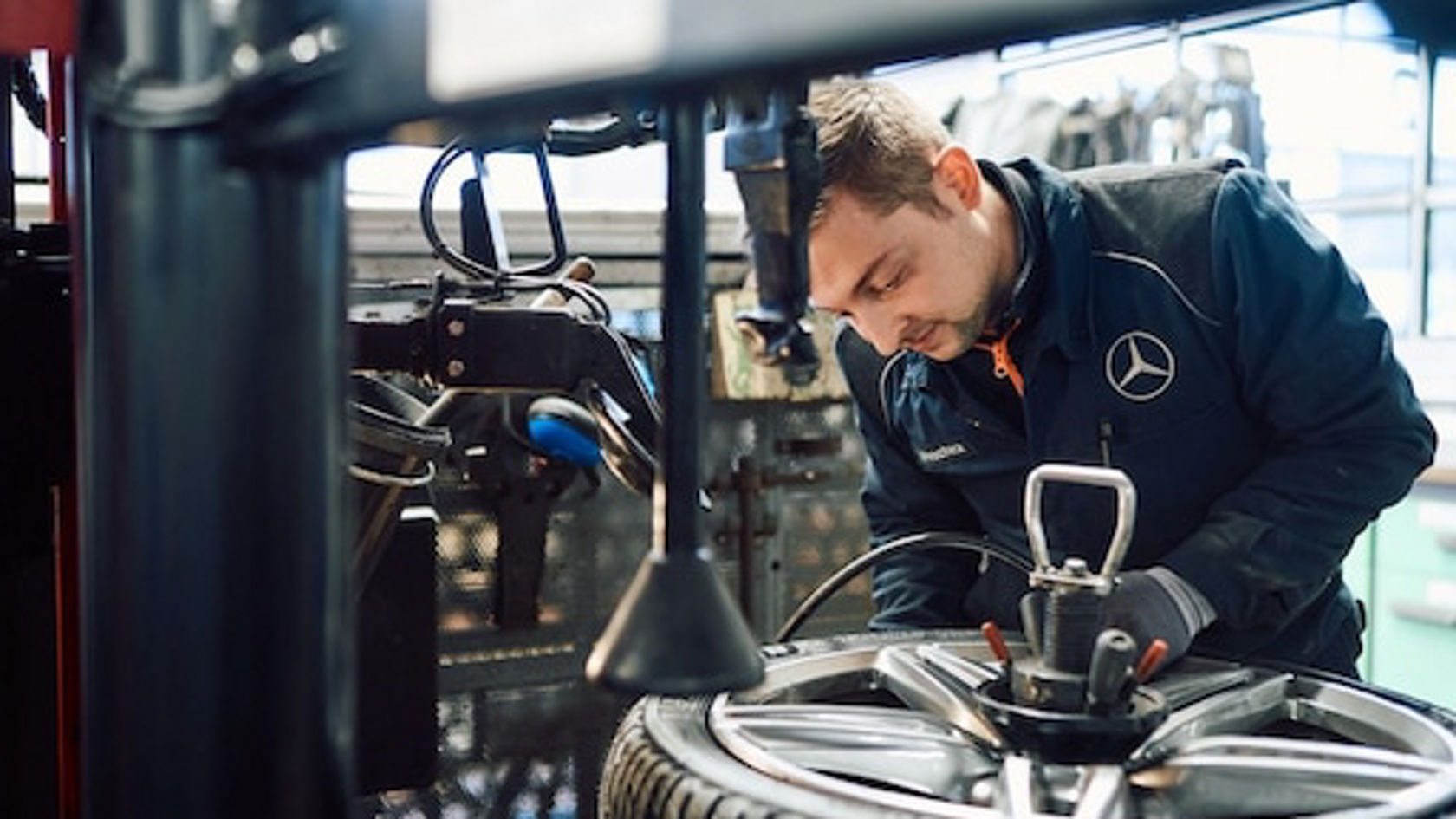 Mechaniker in der Werkstatt