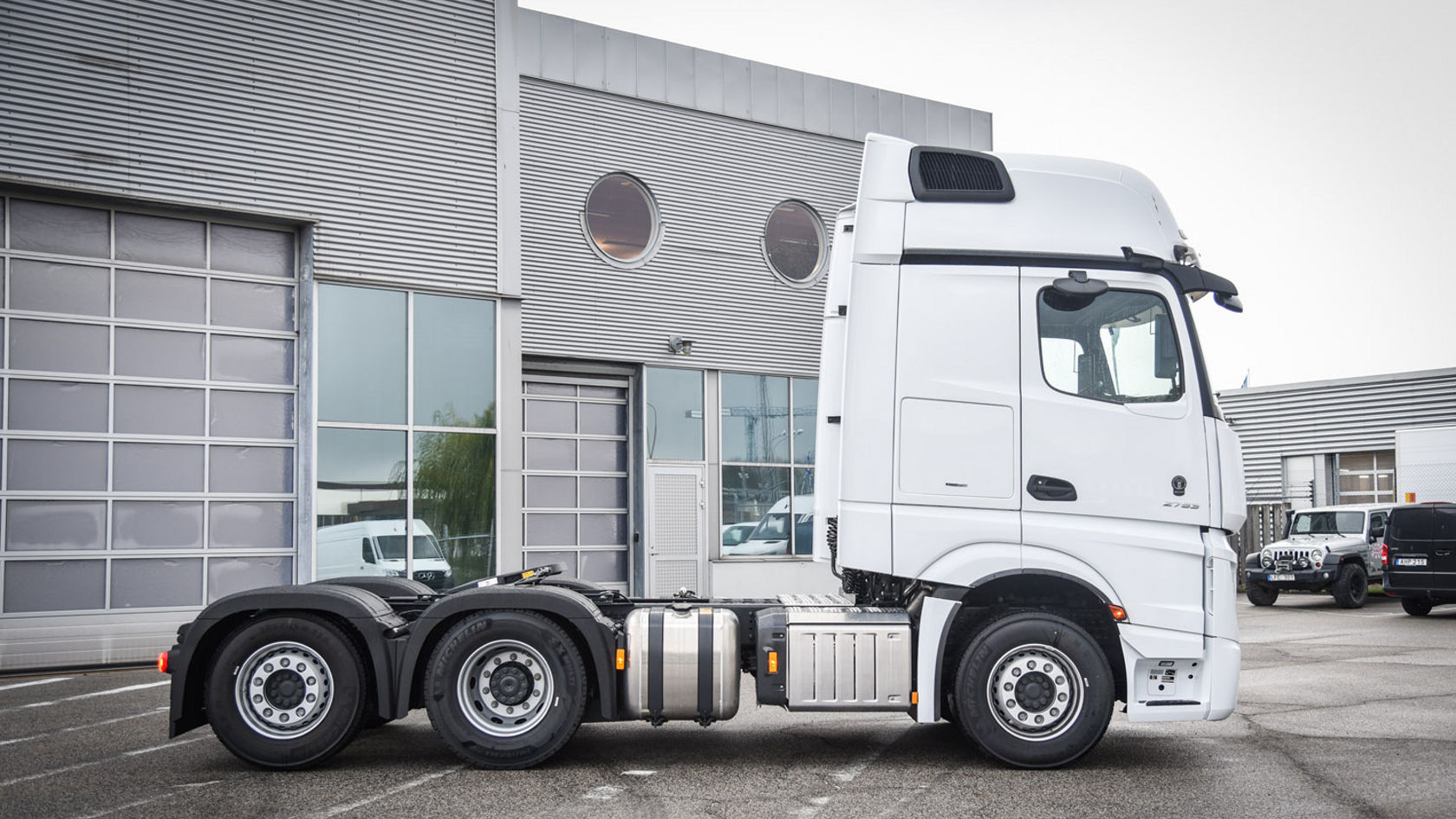 Mercedes-Benz Actros Norgedragare.