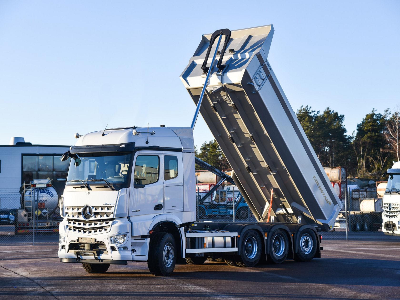 Dumper 8x4, 6x2