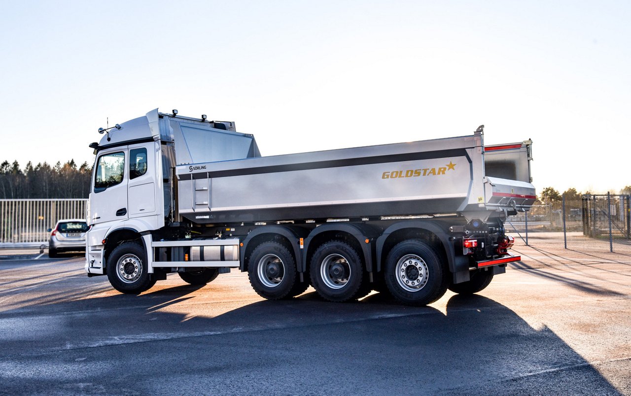 Dumper 8x4