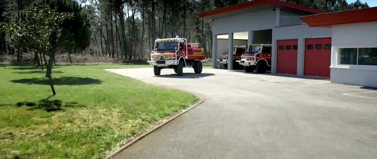  Brennt für den Feuerwehreinsatz.