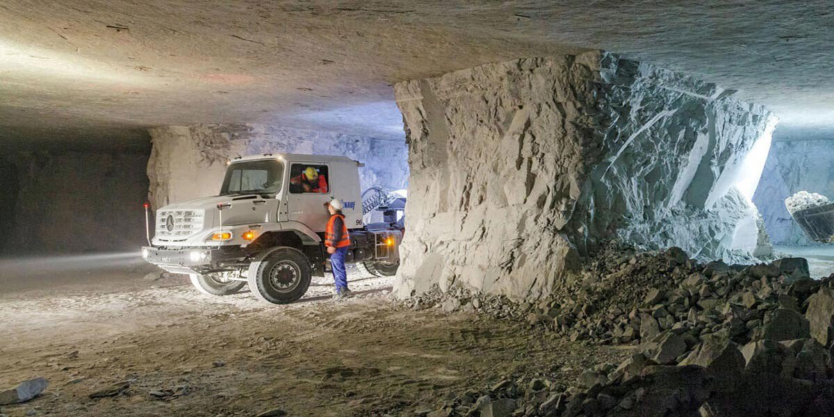 150 mètres sous terre.