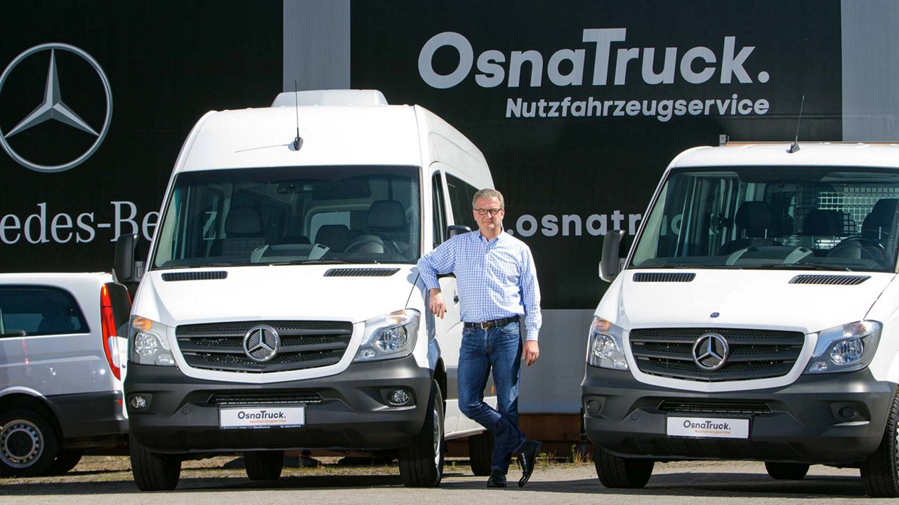 17.08.2016 osnabrueck. osnatruck. features portrait werbung. auftrag: jan weitkamp mercedes weitkamp und cammin schulz.


foto: oliver krato
