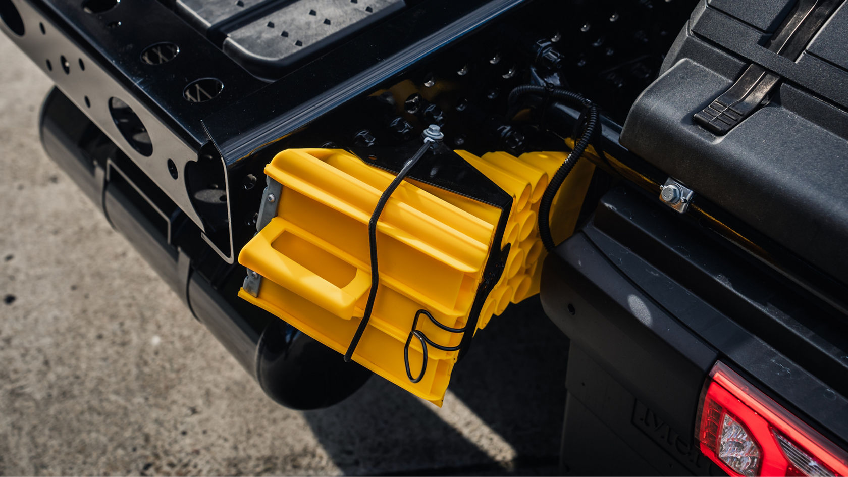 Support de cale de roue intégré.