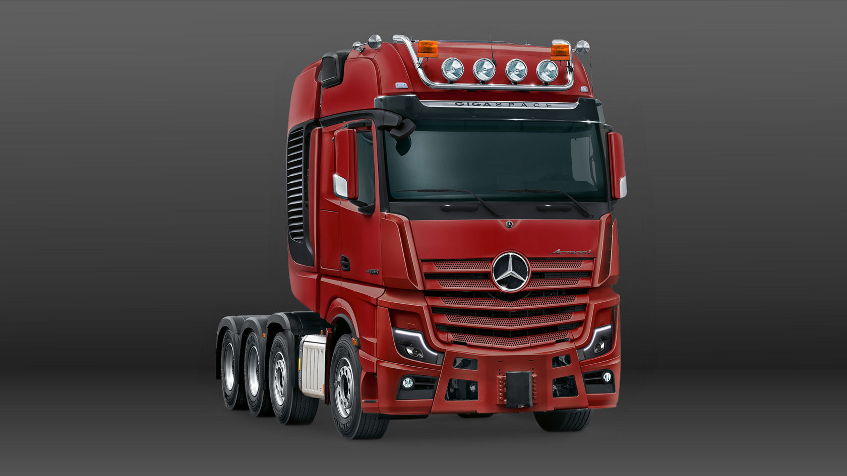 De Actros L tot 500 ton in detail.