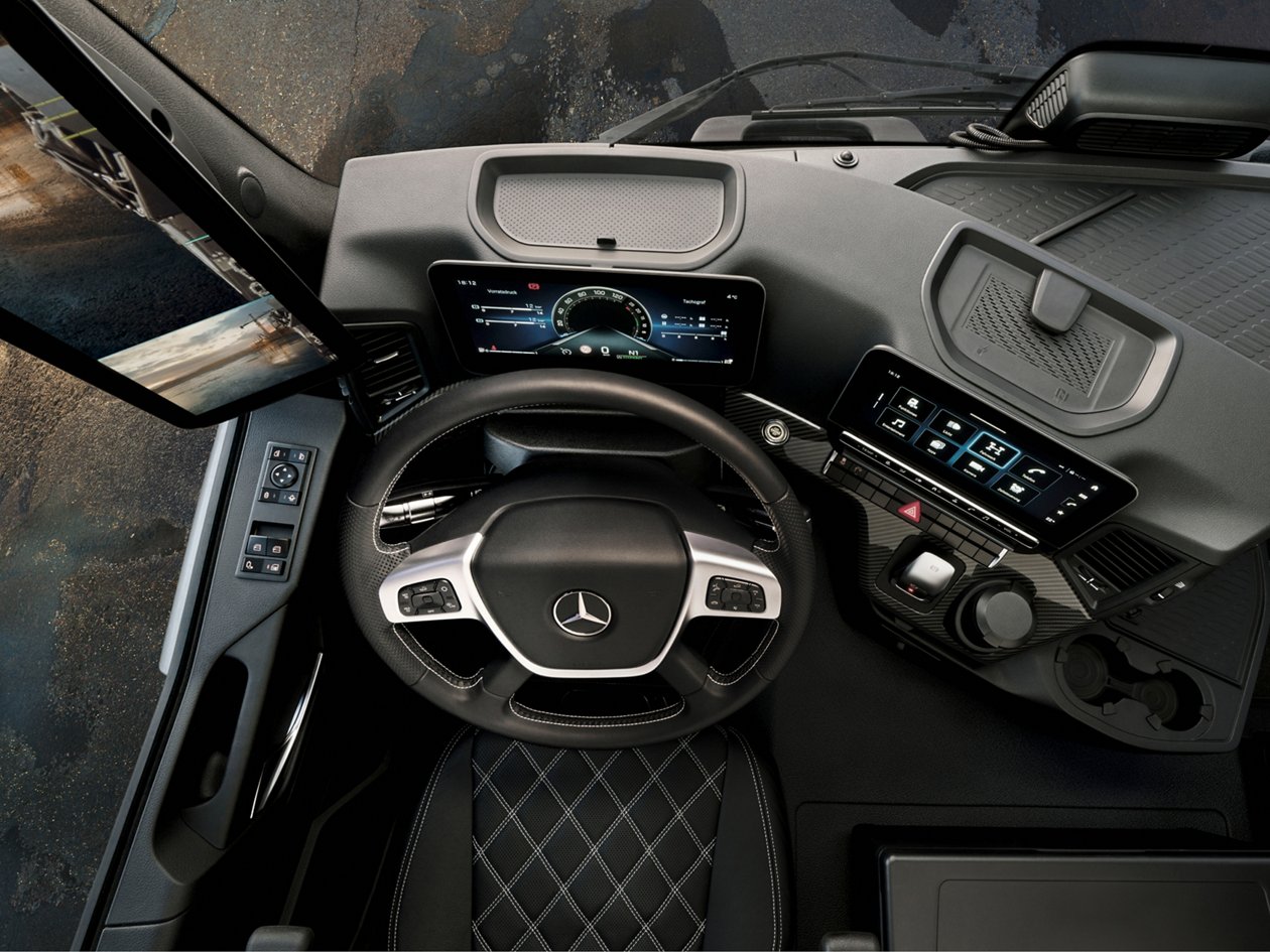 Amazon.co.jp: Conrad Welti Furrer Mercedes Benz Arocs SLT