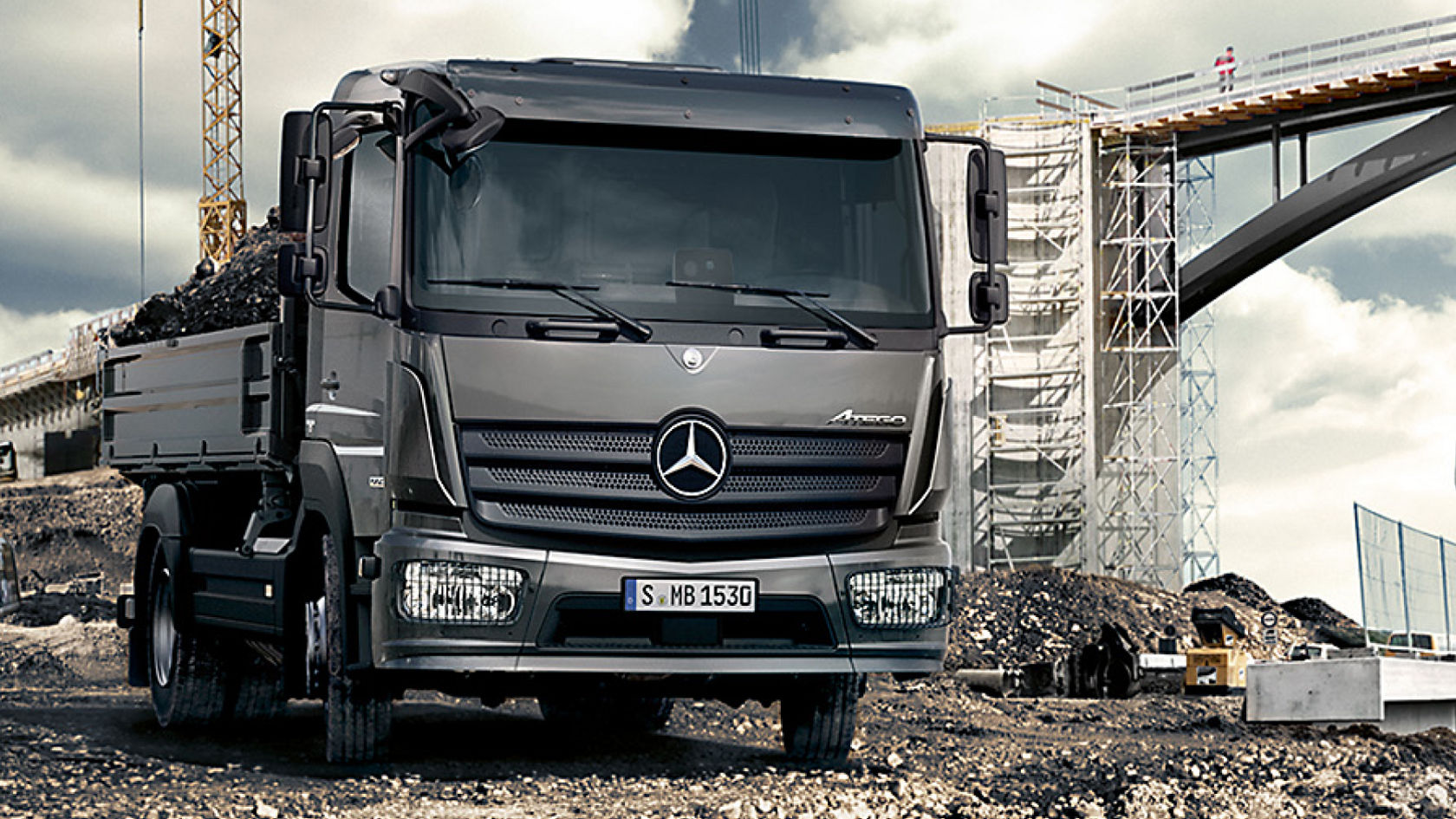 Atego construction traffic | Mercedes-Benz Trucks
