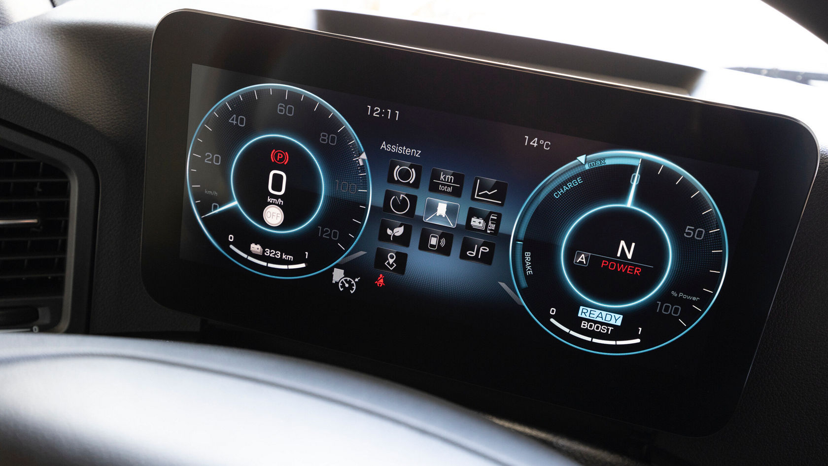 Das digitale Display im Cockpit eines eActros.