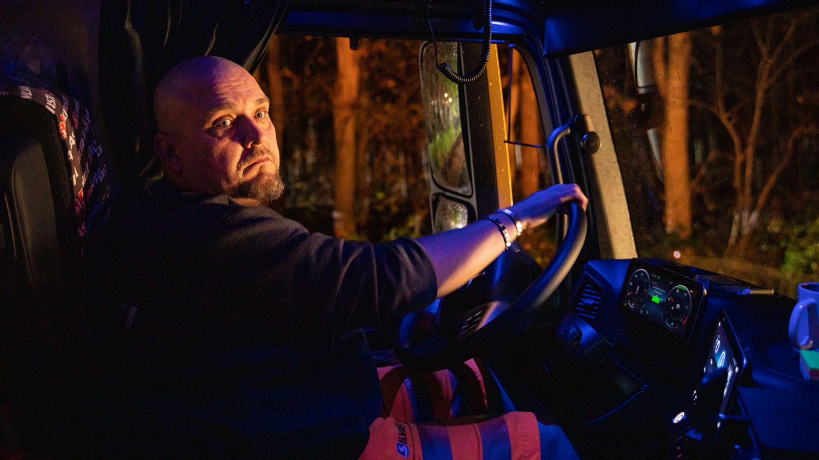 Heavy-duty transport: precision work, power and concentration