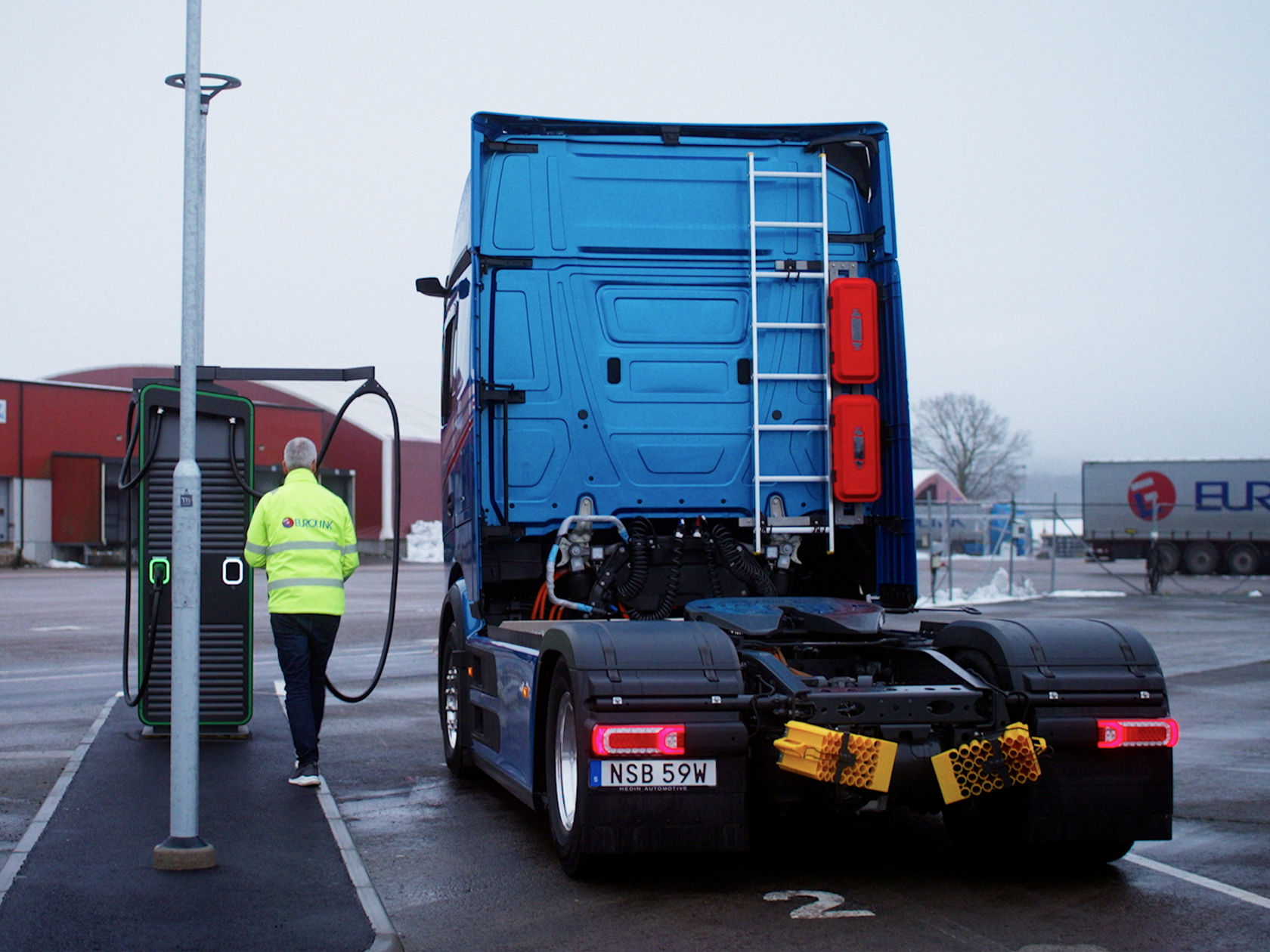 Lkw lädt