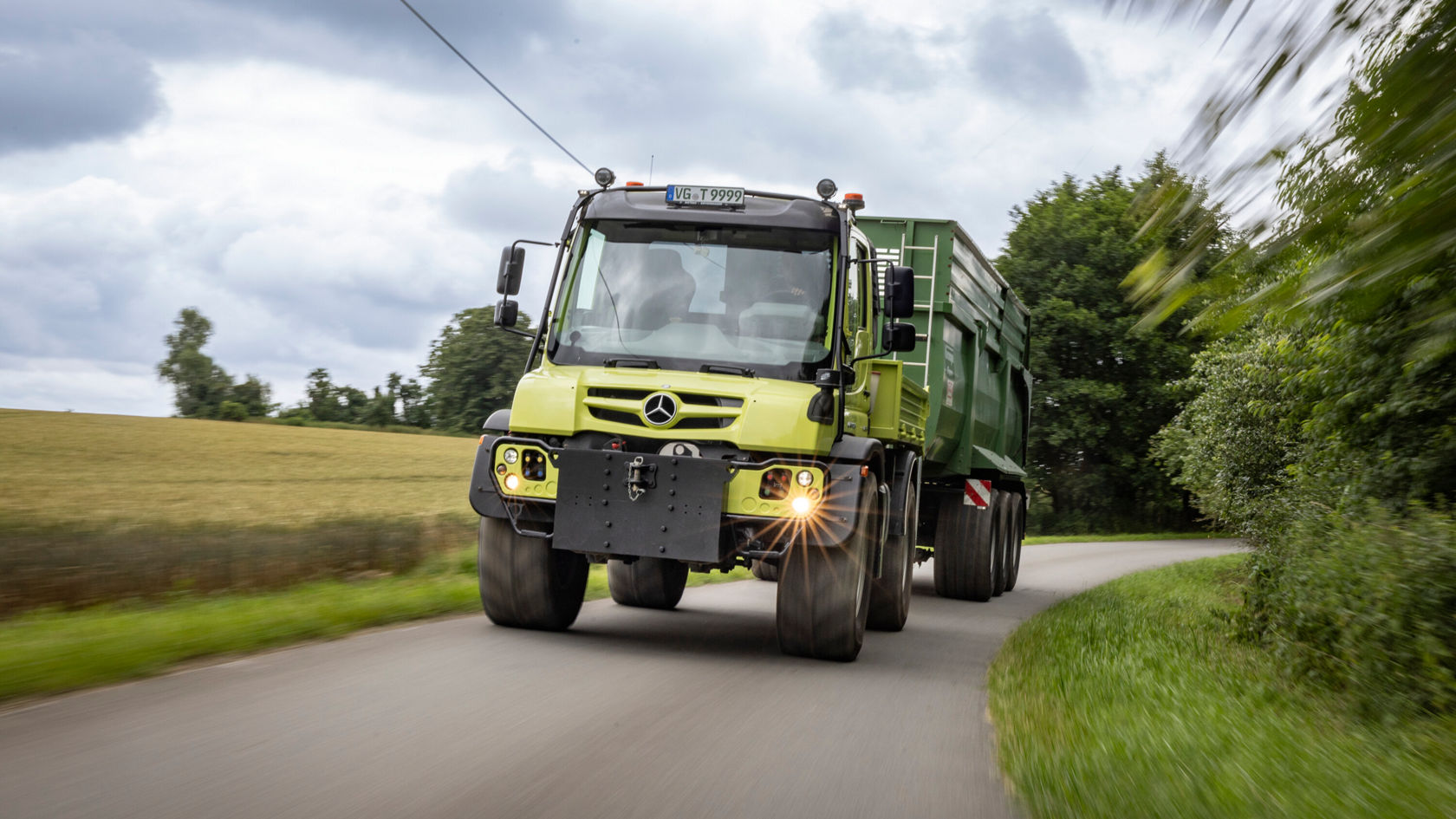 « Nous aimons vraiment conduire l'Unimog ! »