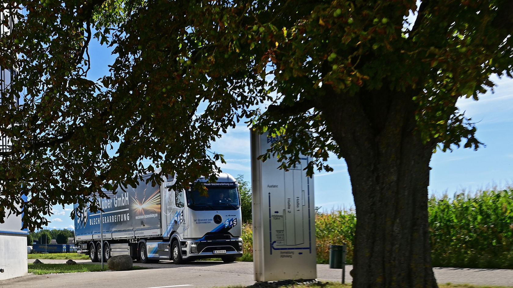 electrical-independence-at-the-service-of-customers