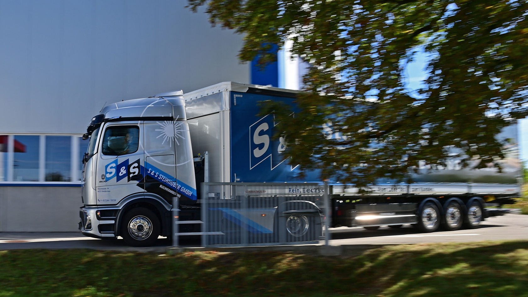 electrical-independence-at-the-service-of-customers