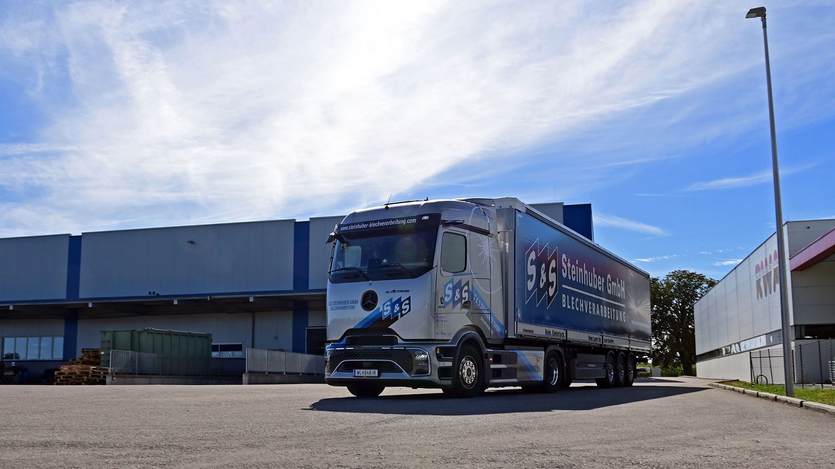 electrical-independence-at-the-service-of-customers