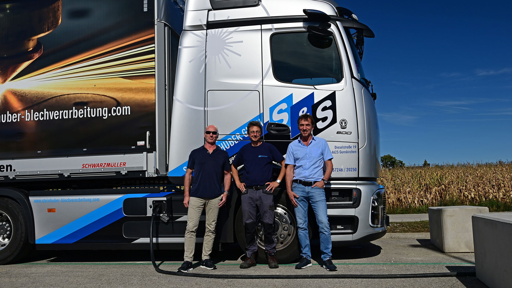 electrical-independence-at-the-service-of-customers