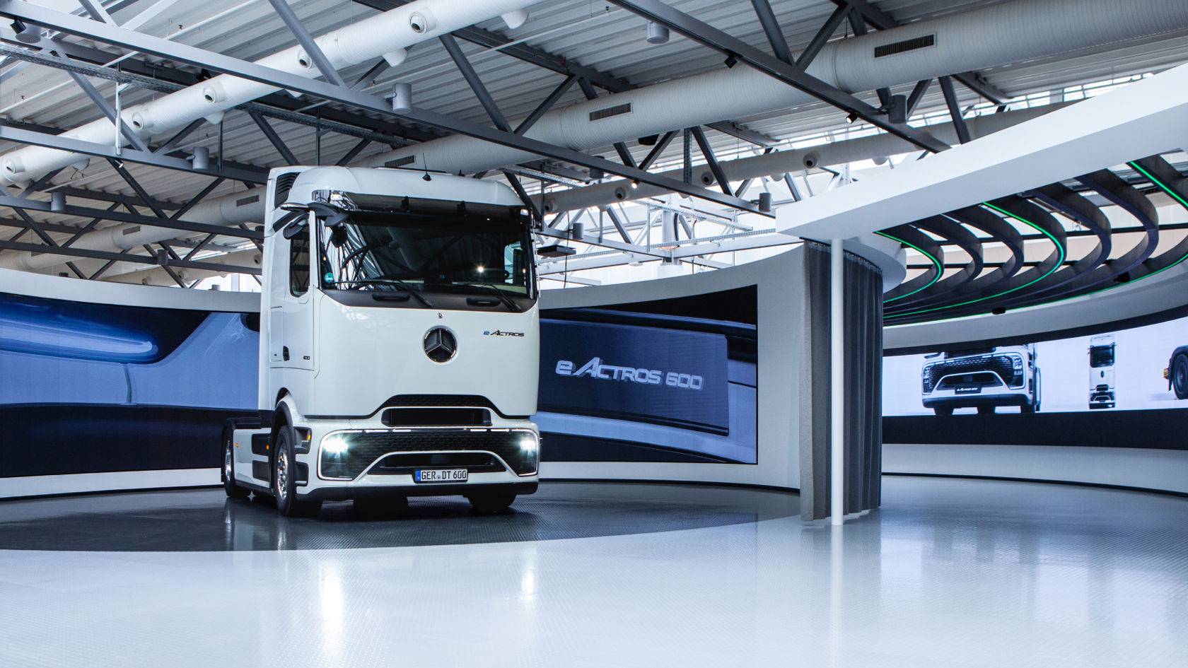 eActros 600 in de Experience World