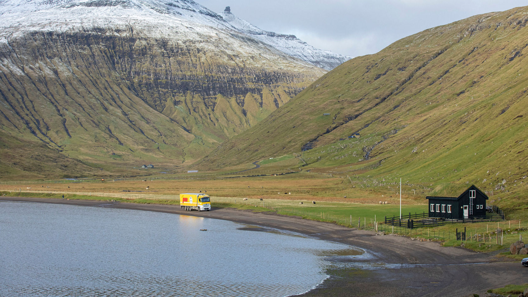 Faroe Hanus Egholm percorre ogni giorno una particolare rotatoria