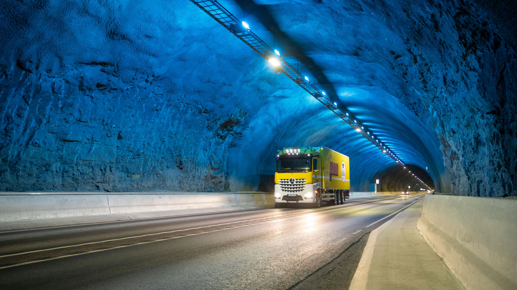  Färöer: Hanus Egholm fährt jeden Tag durch einen besonderen Kreisverkehr