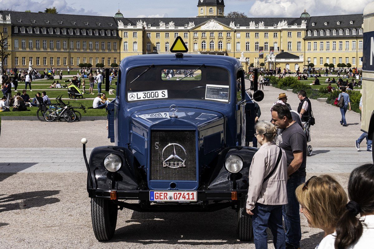 festival-for-classic-cars-in-karlsruhe