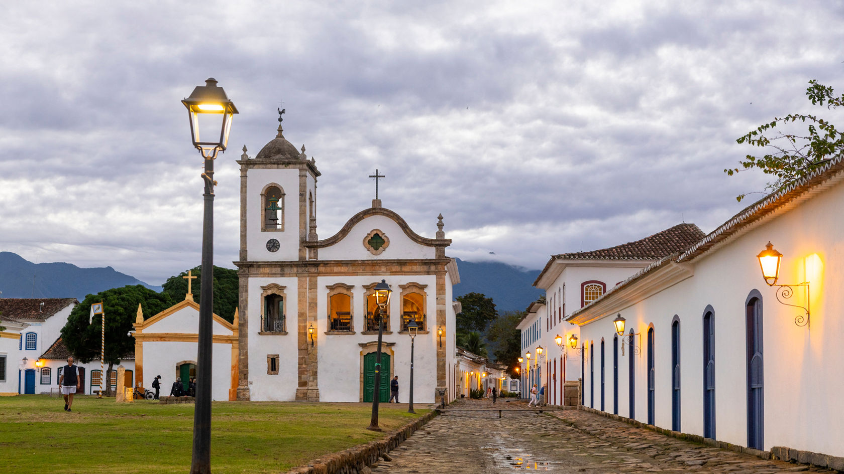 fra-koloniby-til-megaby