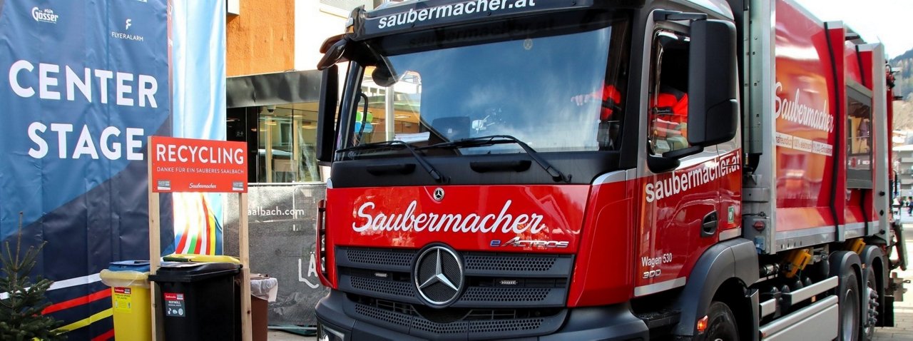 Der Mercedes-Benz eActros 300 räumt bei der Ski WM auf 