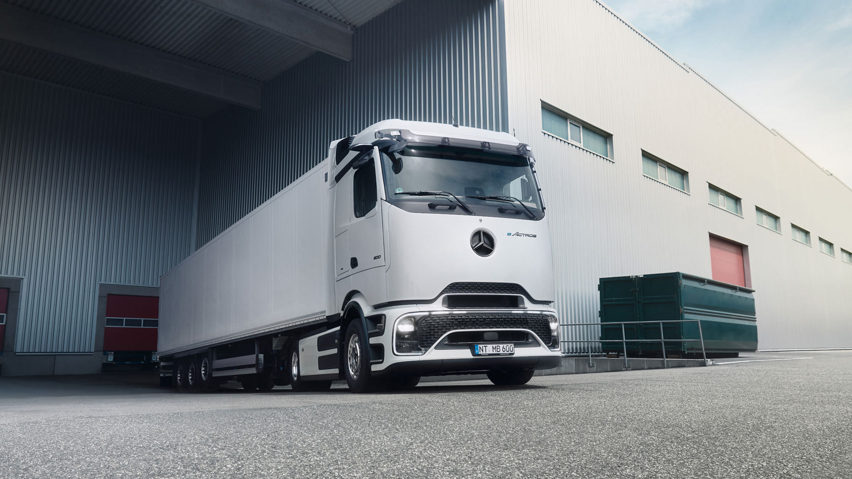 eActros 600