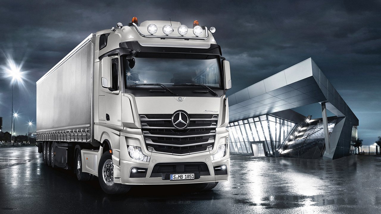Originalni dodatki Mercedes-Benz Trucks  - Autocommerce, d.o.o.