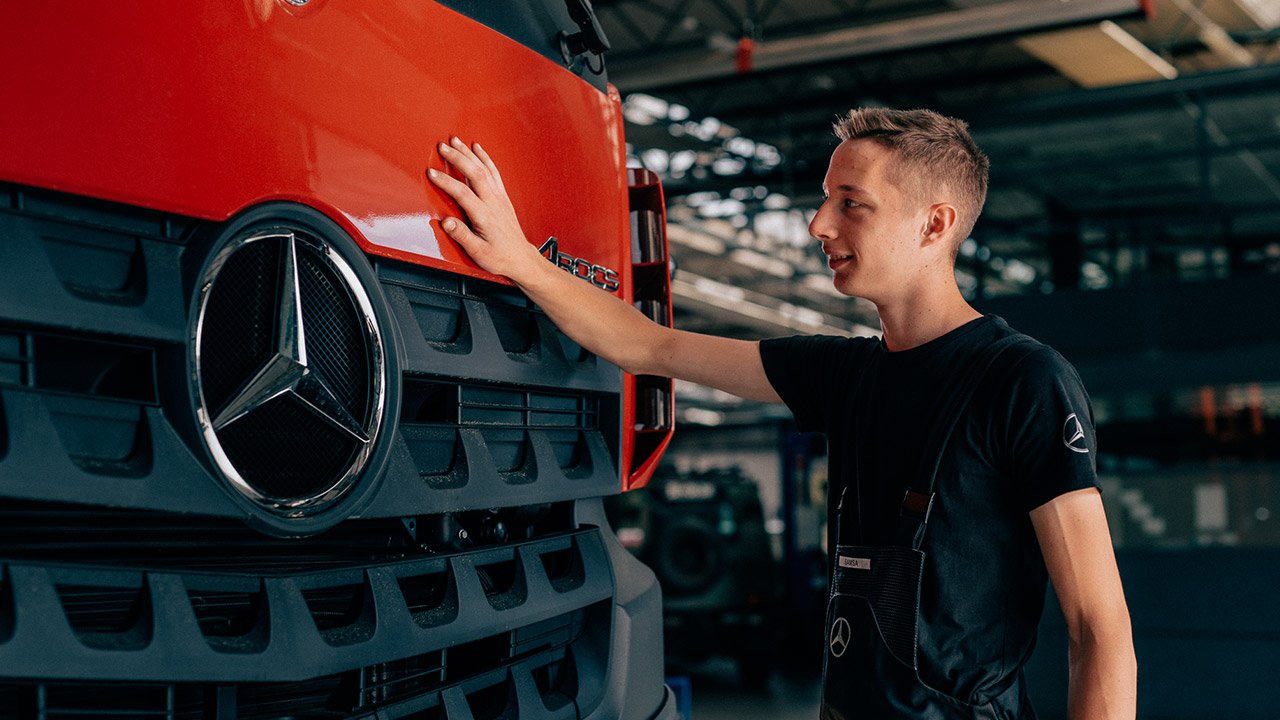 Servis gospodarskih vozil Mercedes-Banz - Autocommerce, d.o.o. Ljubljana, Baragova 12