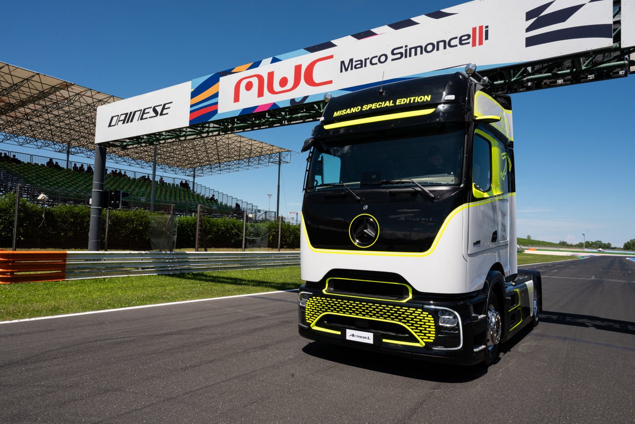 Der Actros L ProCabin Misano Special Edition