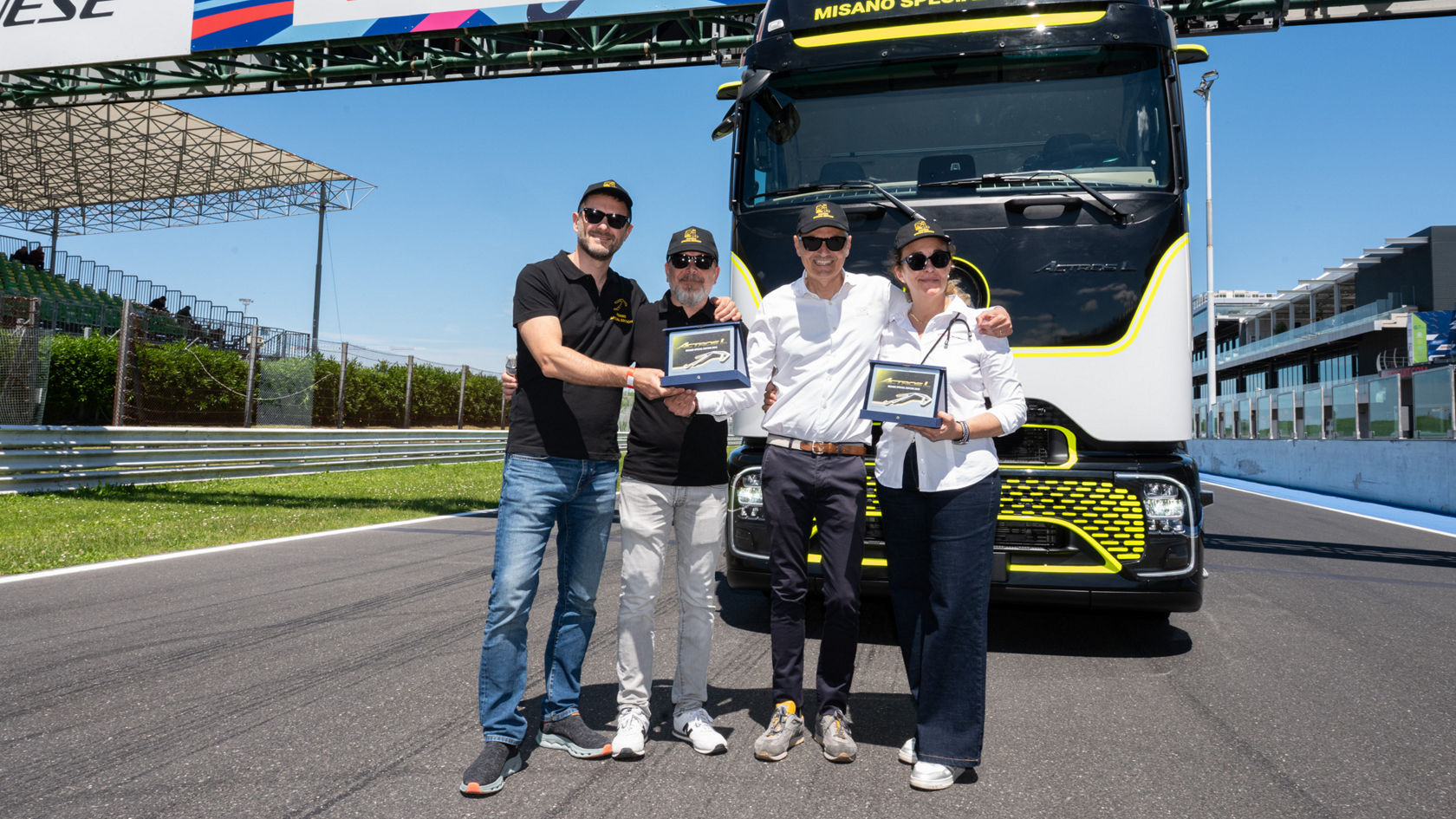 Actros L