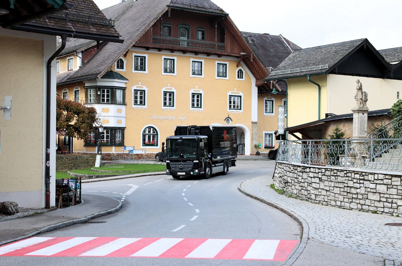 quiet-on-the-road-for-good-taste