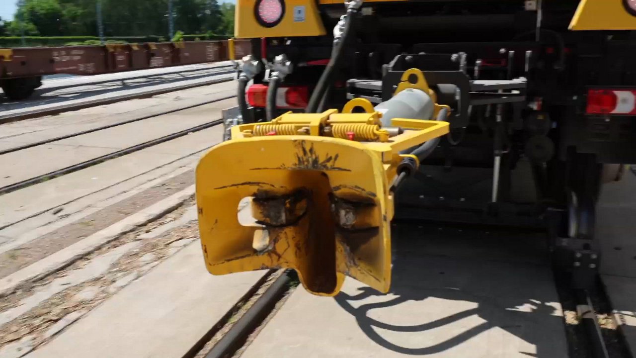 Dvě cesty – jedno nákladní vozidlo