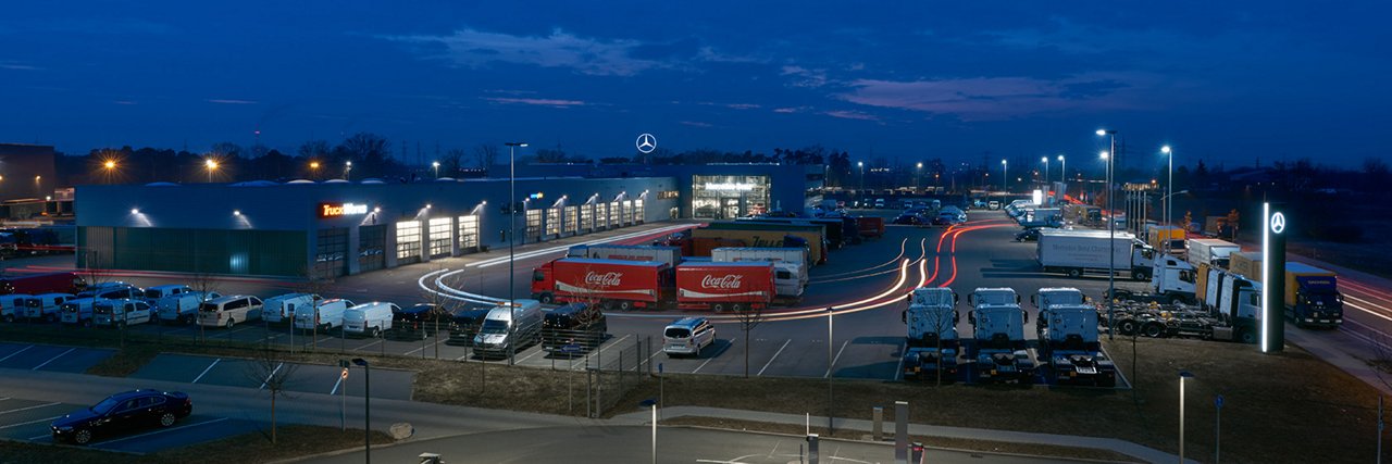 dealer stage image