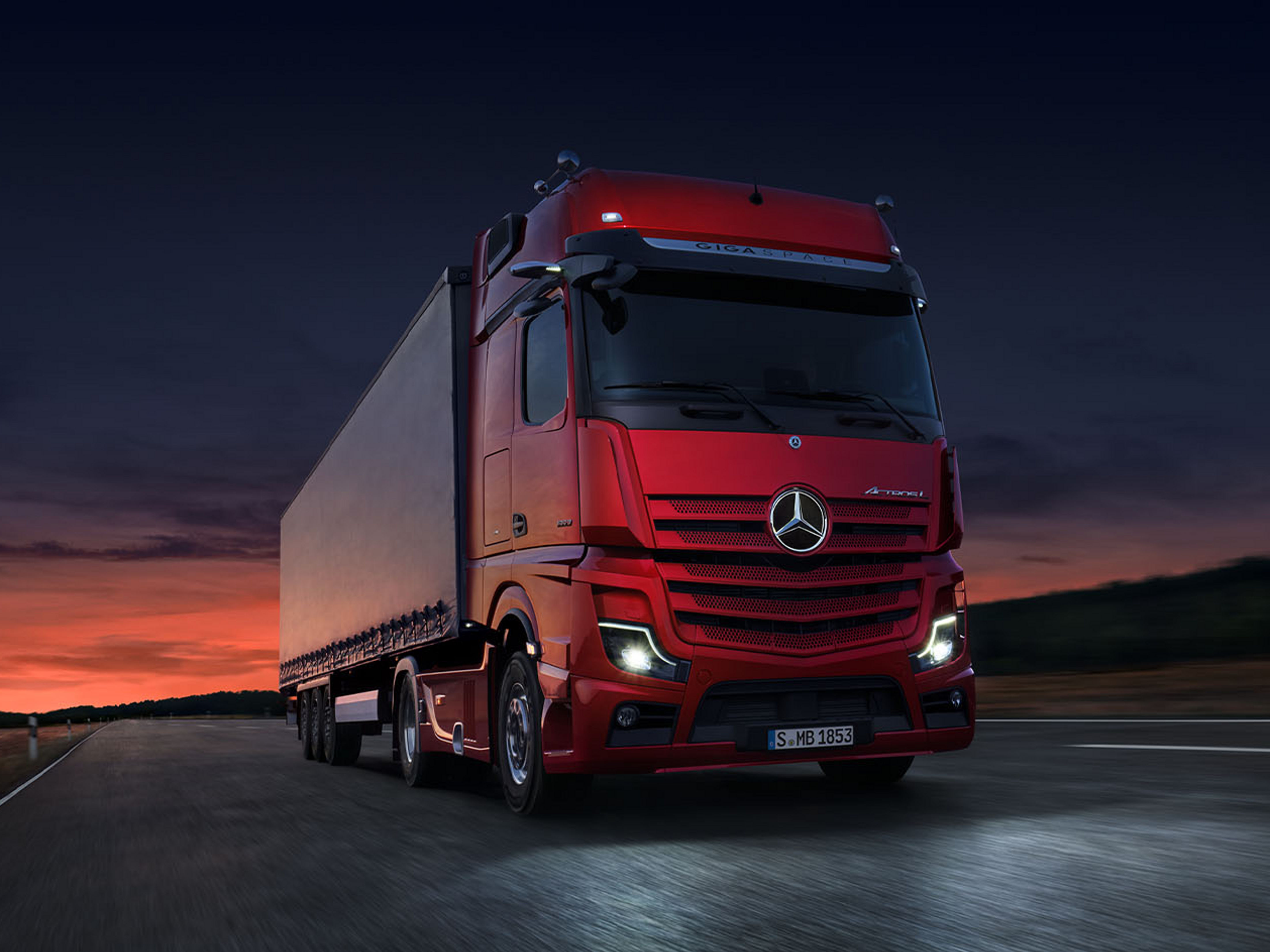Actros | Mercedes-Benz Trucks