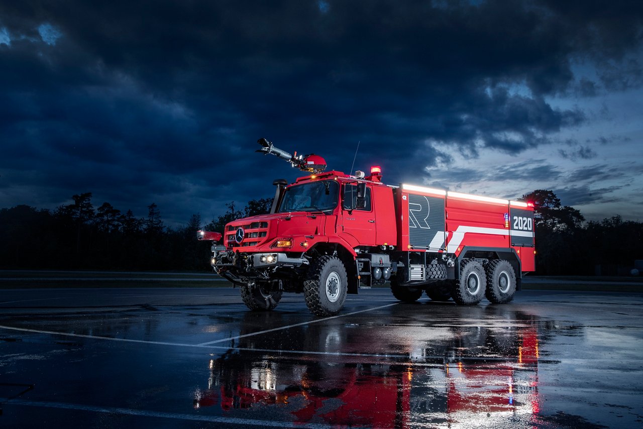  Roter Büffel im Einsatz.
