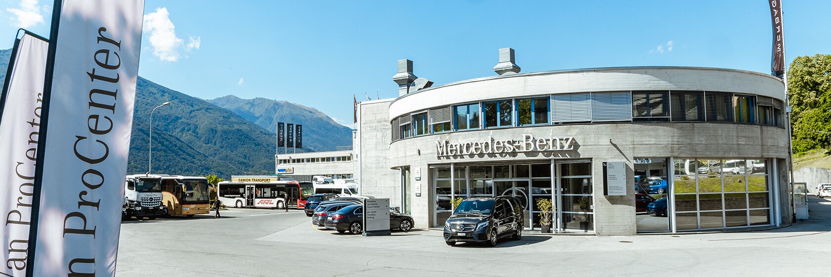 dealer stage image