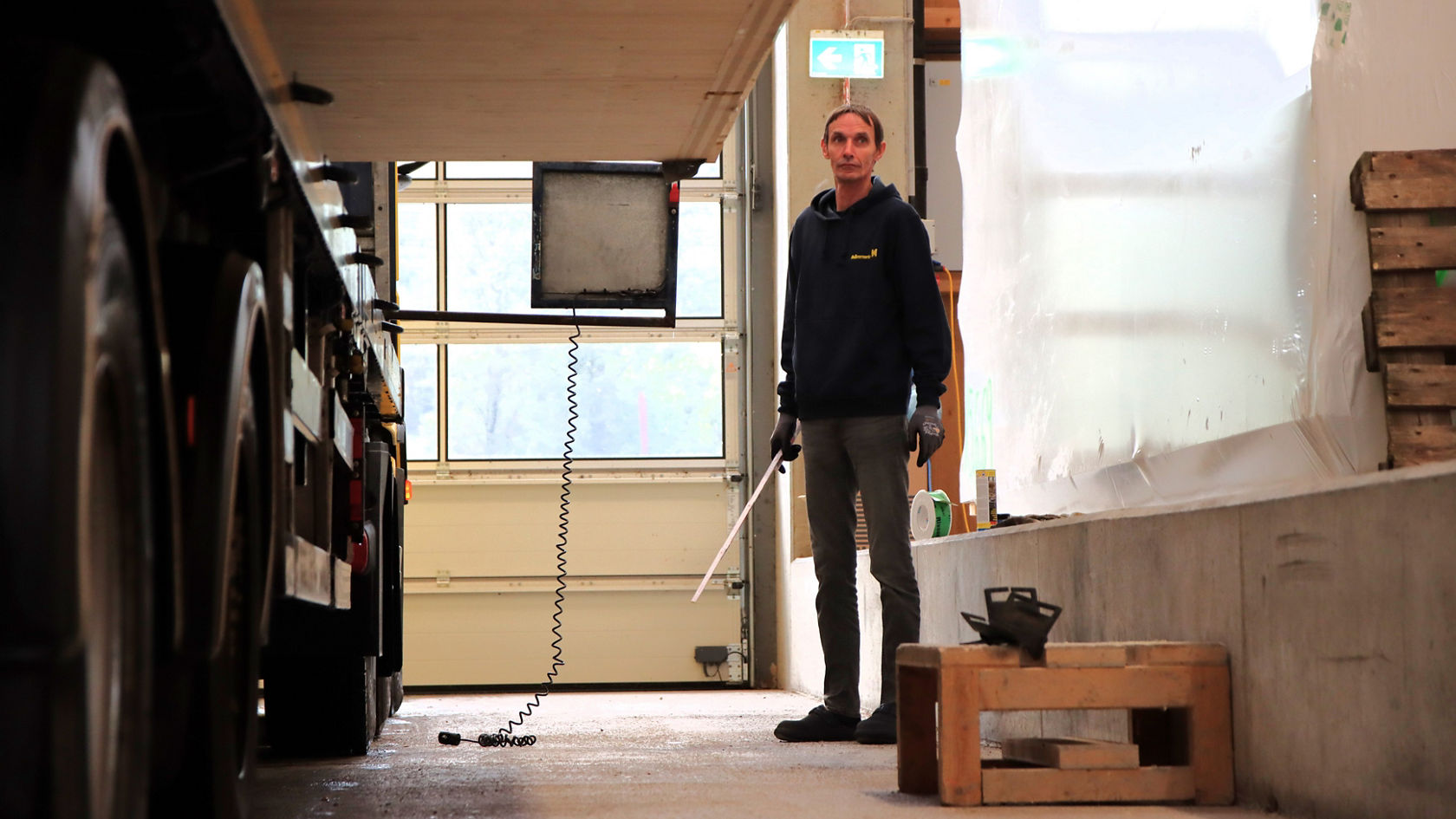 Roland beim Verladen